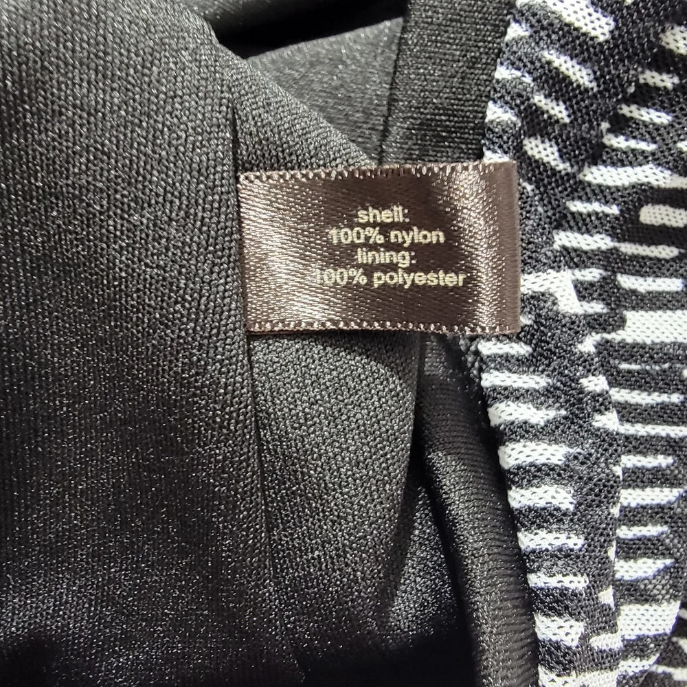 The Limited Black White Sleeveless Ruffle Front Lined Stretchy Dress Y2K Size M - Picture 9 of 12